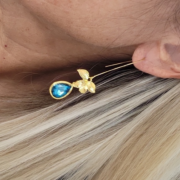 LILY TOPAZ LONG DROP EARRINGS - Picture 3 of 9